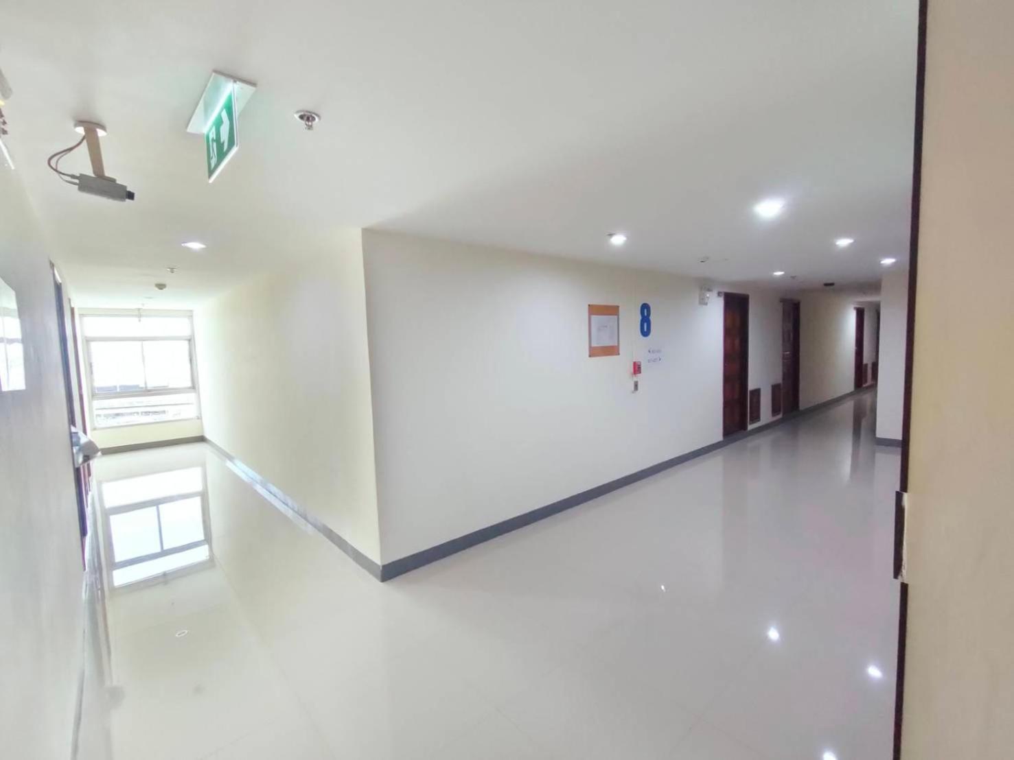Komol Residence Бангкок Экстерьер фото
