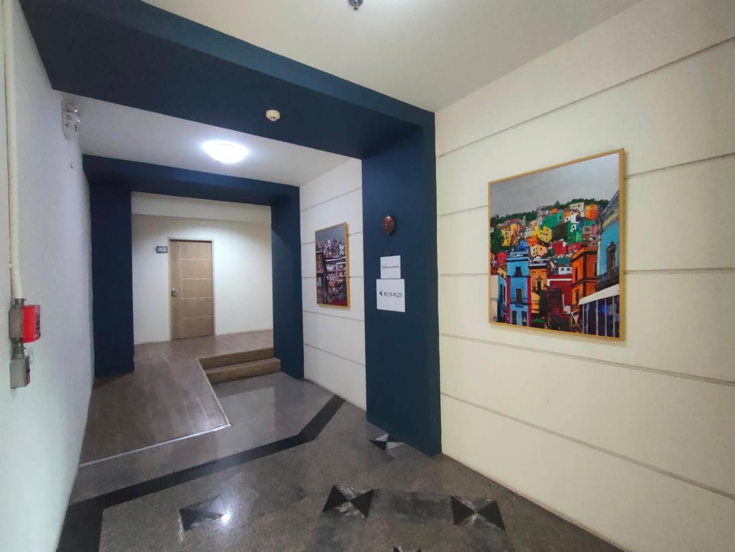 Komol Residence Бангкок Экстерьер фото